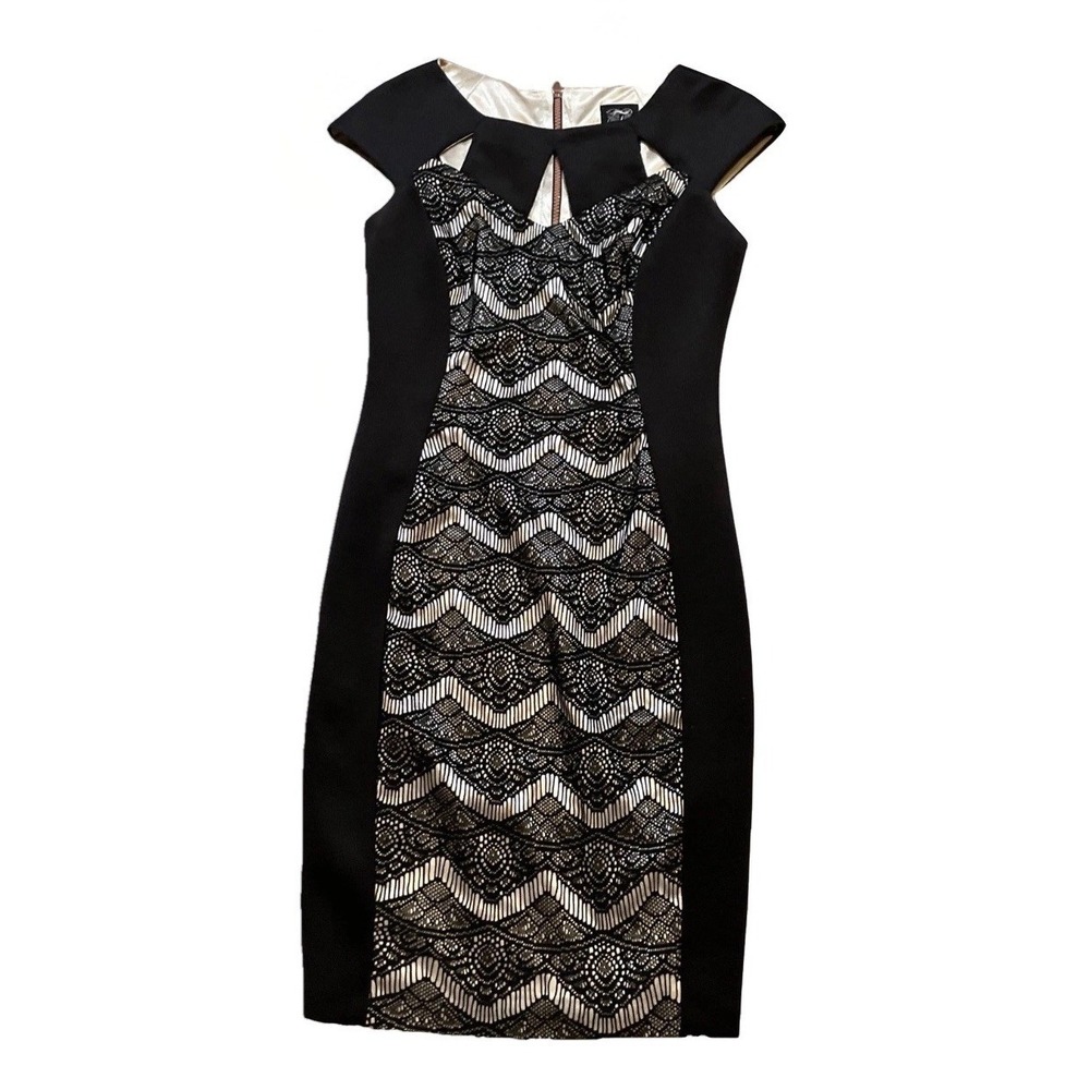 Jax Black Lace Panel Cutout Neckline Stretch Cap Sleeve Sheath Dress Size 2